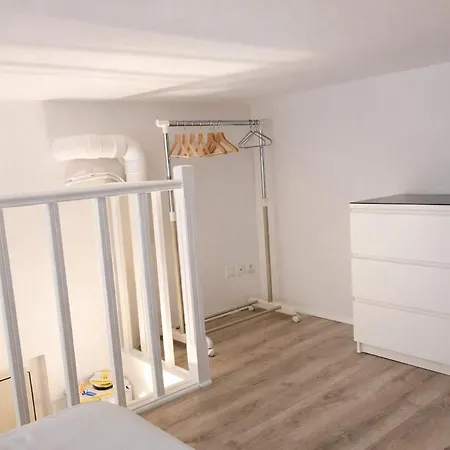 Appartement Deluxe Studio, Renove, Au Coeur Du Centre-ville, Centre